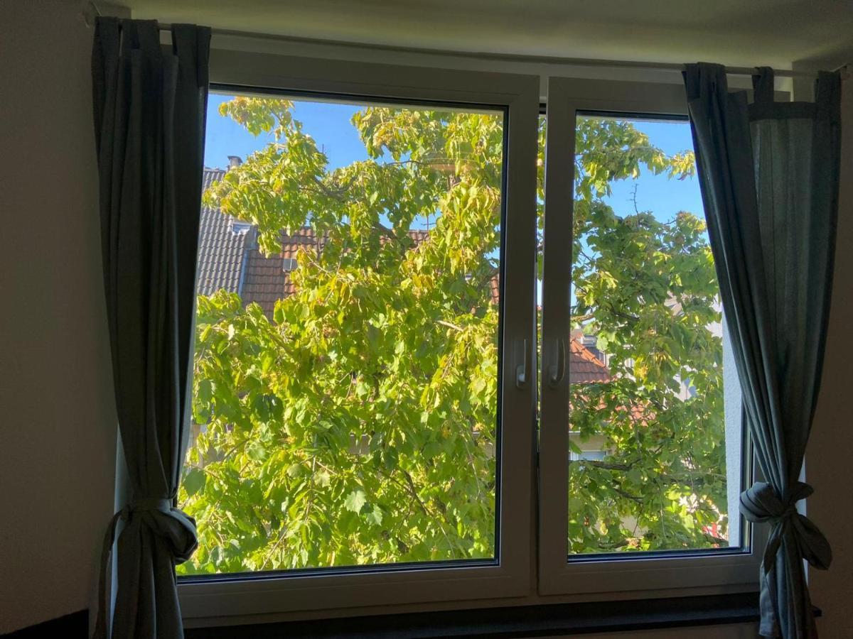 Apartment With Balcony ケルン エクステリア 写真